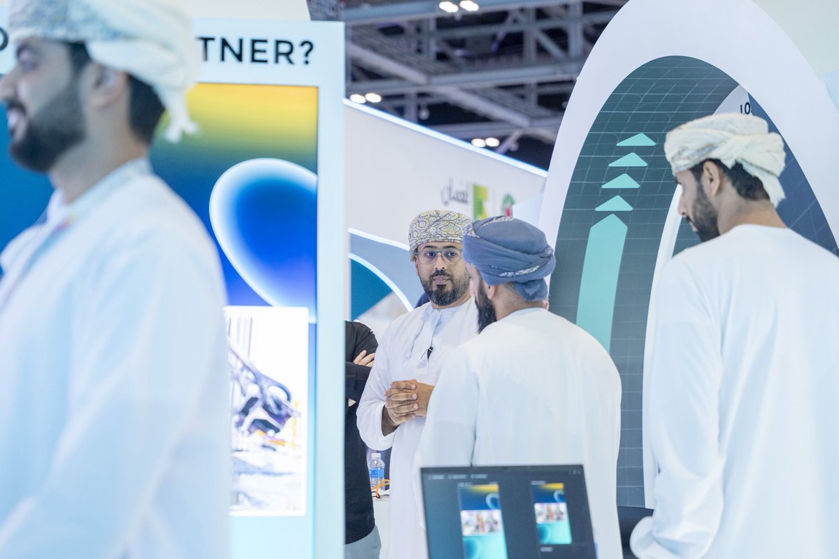 RihalSolutions's tweet photo. Our booth has been buzzing with energy, full of amazing conversations, new faces, and meaningful connections. We’re incredibly grateful for everyone who stopped by and shared their time with us.

Just one more day to go, and we can’t wait to keep the momentum going! 💡 #COMEX2025 https://t.co/Er45GUhPy9