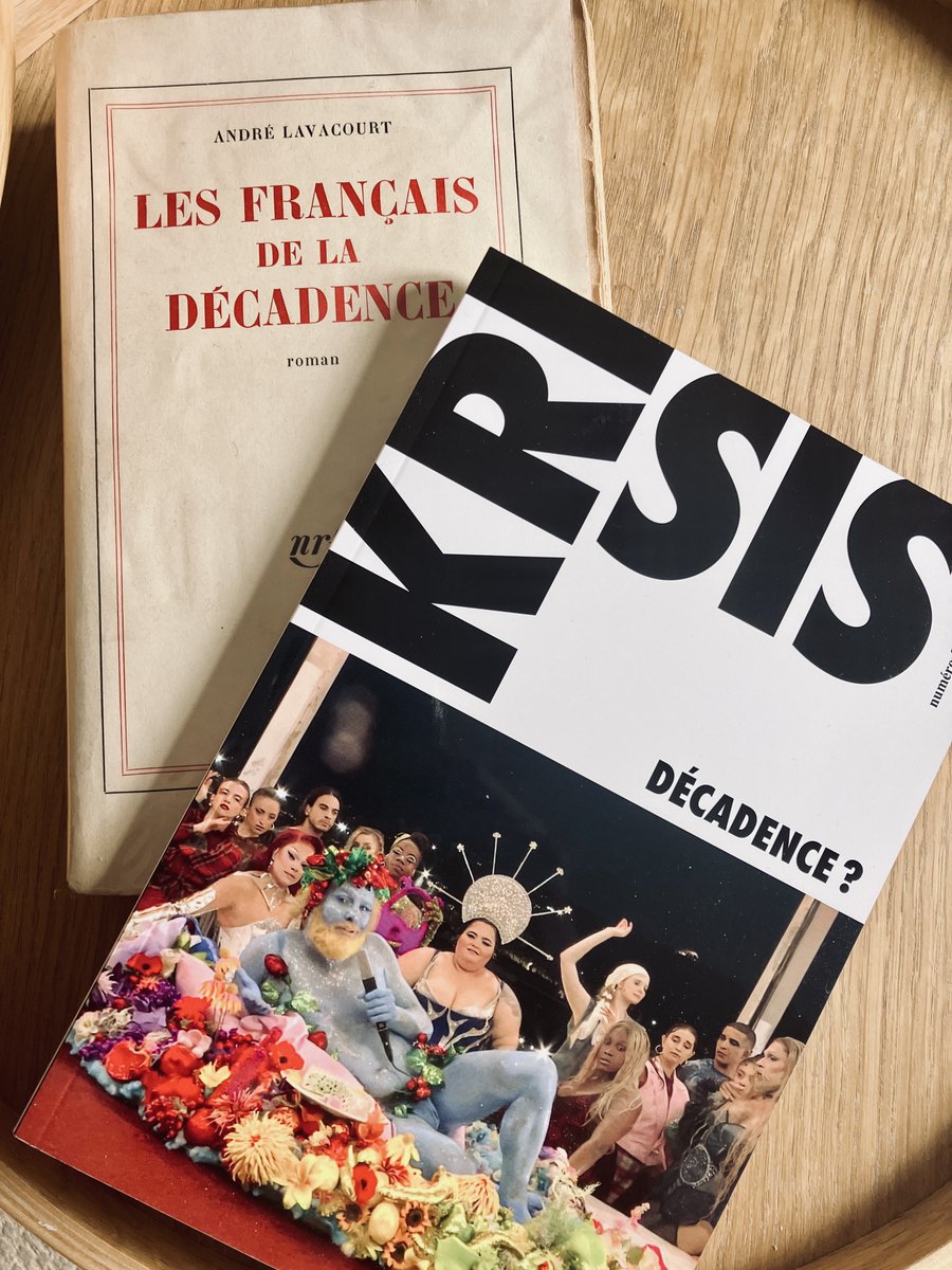 Tentative, vouée sans doute par avance à l'échec (mon optimisme légendaire finira par me tuer), d'intéresser quelques gros comptes de personnalités réputées de droite à un roman qui, si elles avaient pu le lire, trônerait en première place de leur bibliothèque à côté du bien trop