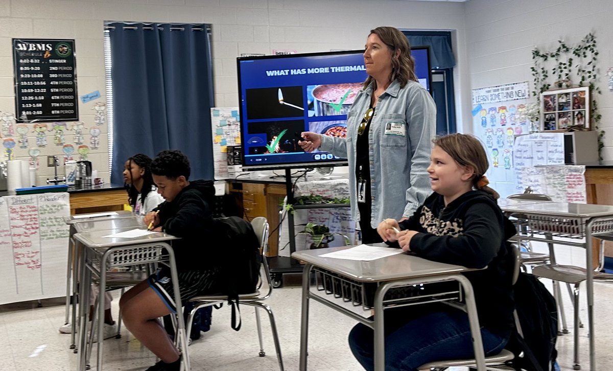 Shelby Smith of <a href="/MidTnElectric/">MidTnElectric</a> is an honorary Yellow Jacket over the next two days as she talks with our 6th grade Science students about Energy. Thank you, Ms. Smith and MTE, for your willingness to partner with us! <a href="/wbmagees/">Suzanne Agee</a> <a href="/wbms_webb/">Ms. Tanya Webb</a>