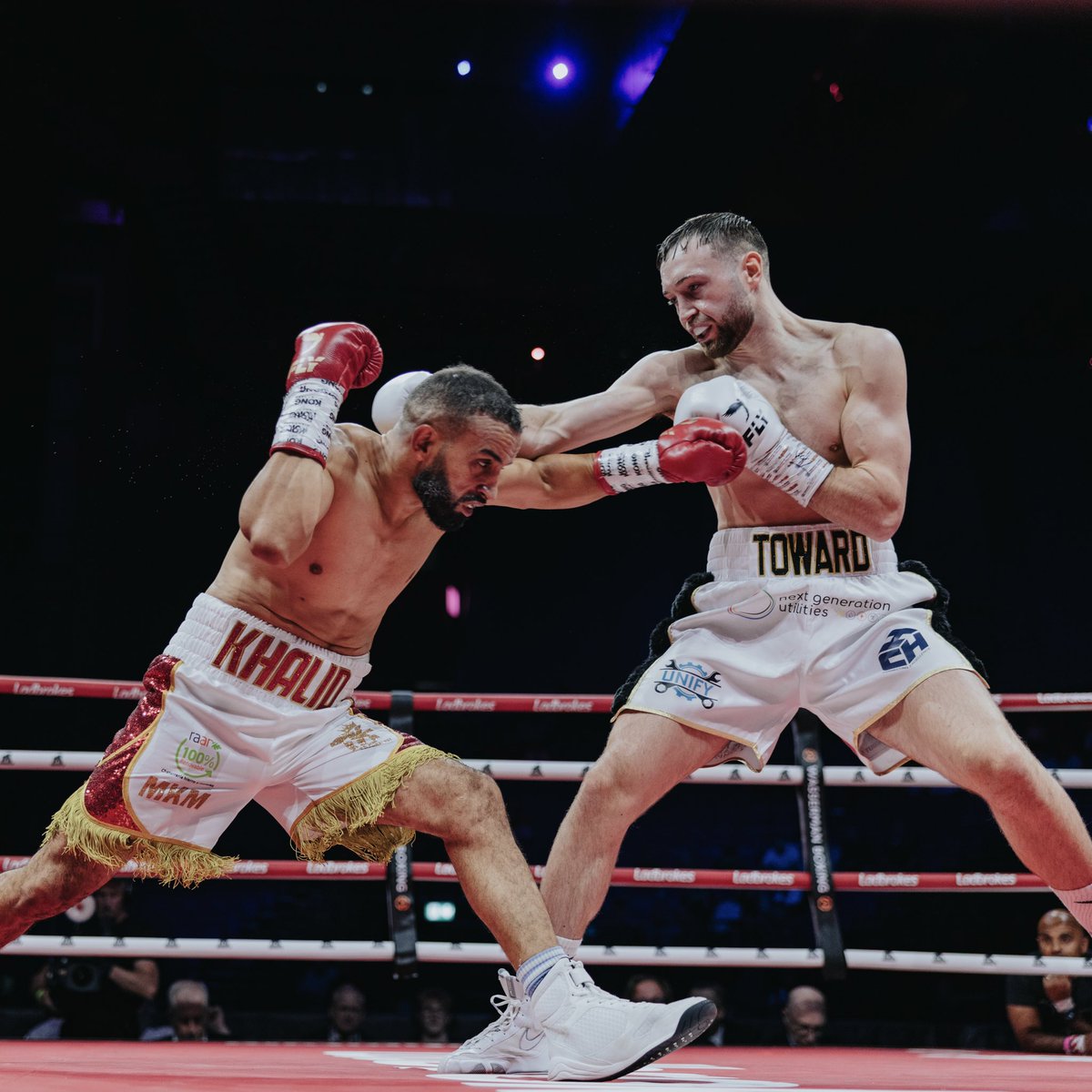 WassermanBoxing's tweet photo. Relive the 𝐚𝐜𝐭𝐢𝐨𝐧 🇮🇪

Full undercard fights ➡️ https://t.co/OP271dRuW1

@SauerlandBros | #ReturnOfTheMick https://t.co/YPVRr1JLVc