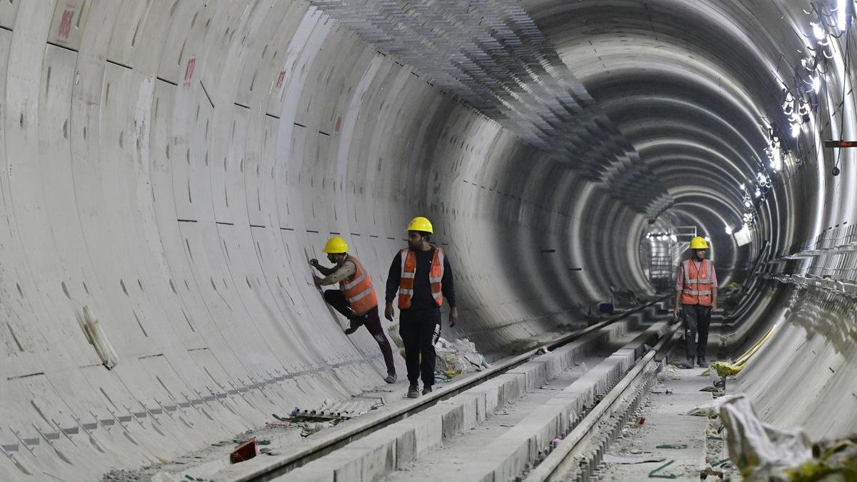 Where does #Bengaluru’s metro connectivity stand? At what stage of construction and completion are the various lines at? We explore in this series.

✍️ <a href="/DarshanDevaiahB/">Darshan Devaiah B P</a>

thehindu.com/news/cities/ba…