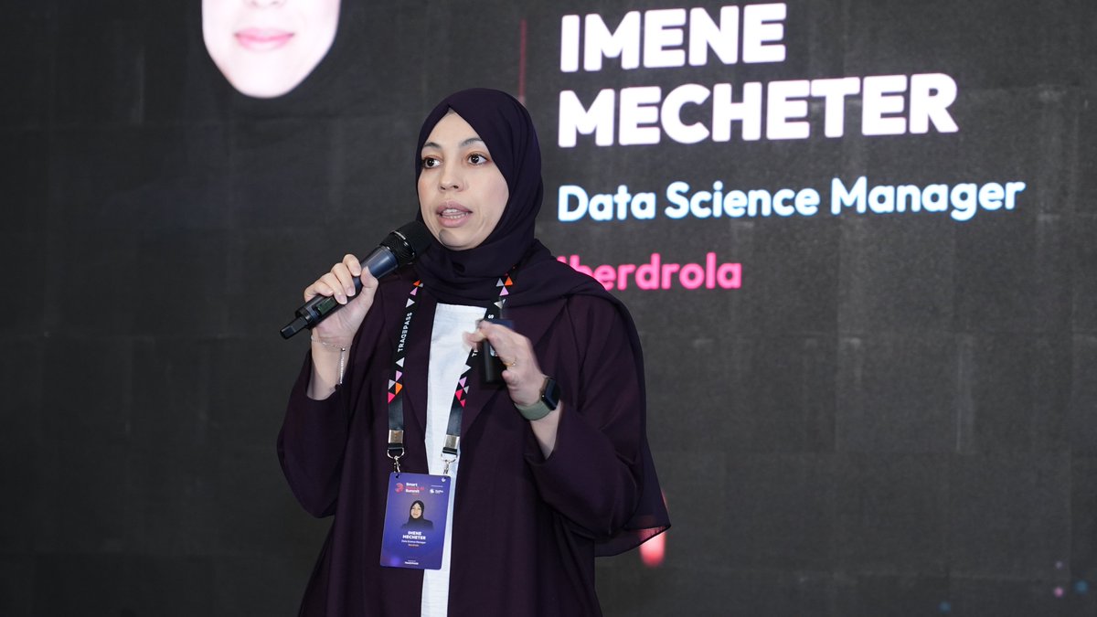 iberdrola_me's tweet image. At #SmartDataAISummit in Riyadh, Dr. Imene Mecheter, Data Science Manager at Iberdrola Innovation Middle East, spoke on Women in AI, highlighting inclusivity, bias, and the role of women leaders in building inclusive, ethical technologies.