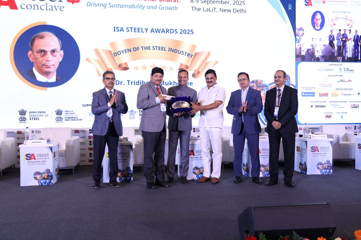 ISAsteelcon's tweet photo. Recognising excellence! 🏆 Mr. Tridibesh Mukherjee receives the ‘Doyen of the Steel Industry’ award at #SteelConclave2025 for his outstanding impact on India’s steel industry.
@SteelMinIndia @hd_kumaraswamy @steel_indian @ISAsteelcon https://t.co/jdsVZTizDs