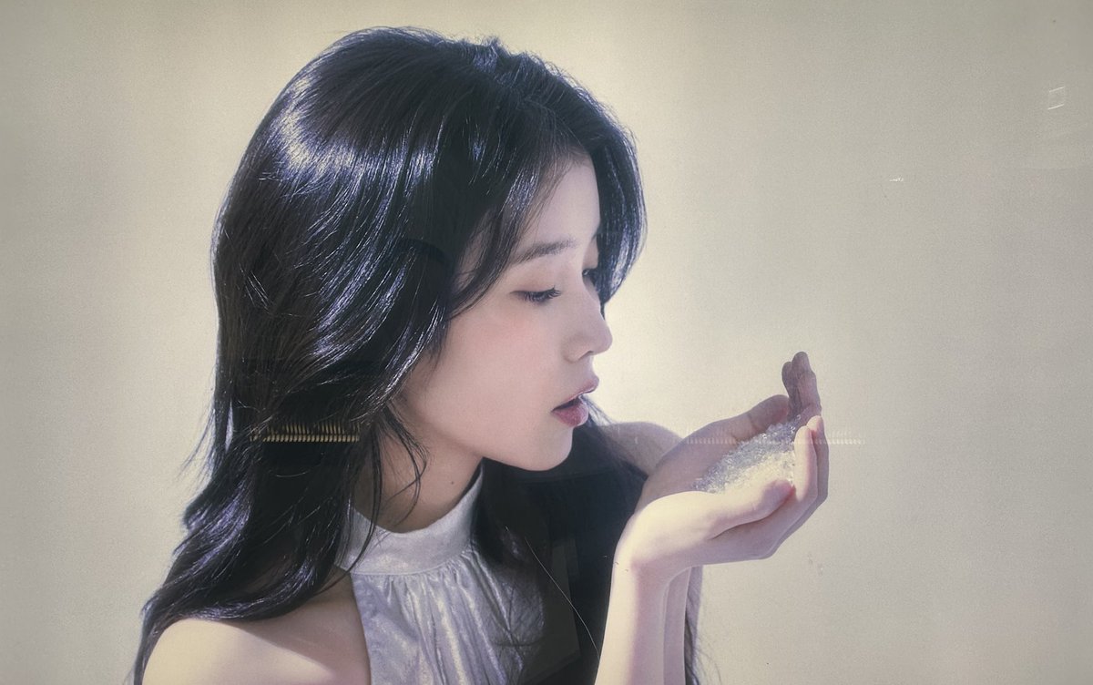 jieunfeeds's tweet image. unreal