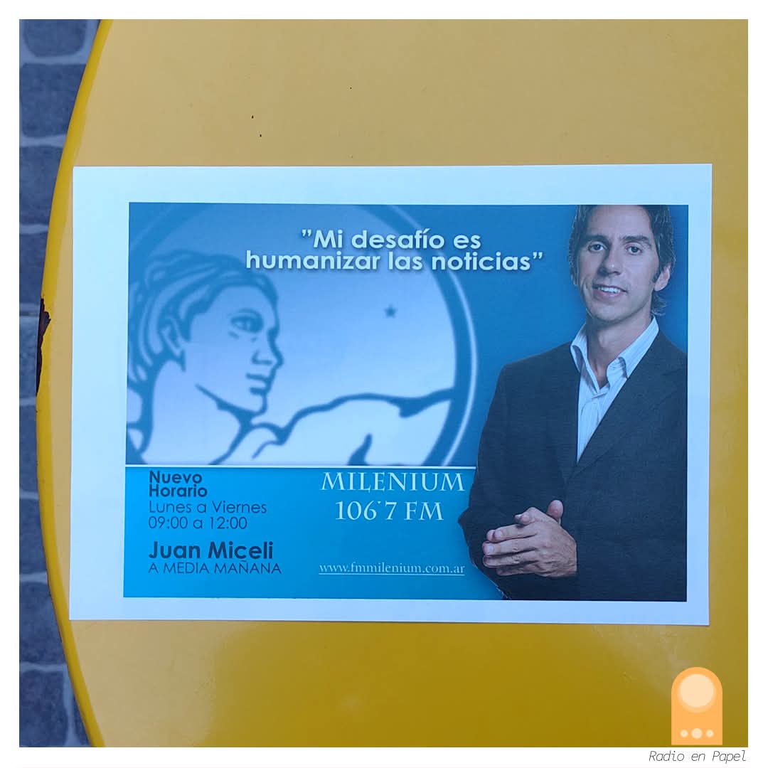 Una manera diferente de estar informado.

📻 <a href="/fmmilenium/">FM Milenium 106.7</a>
🎧 "A media mañana"
🎙 Juan. Miceli y equipo
🔎 Revista "Caras y Caretas", Julio 2008.

Más contenido en radioenpapel.blogspot.com

#radio  #105AñosDeRadio #afiches