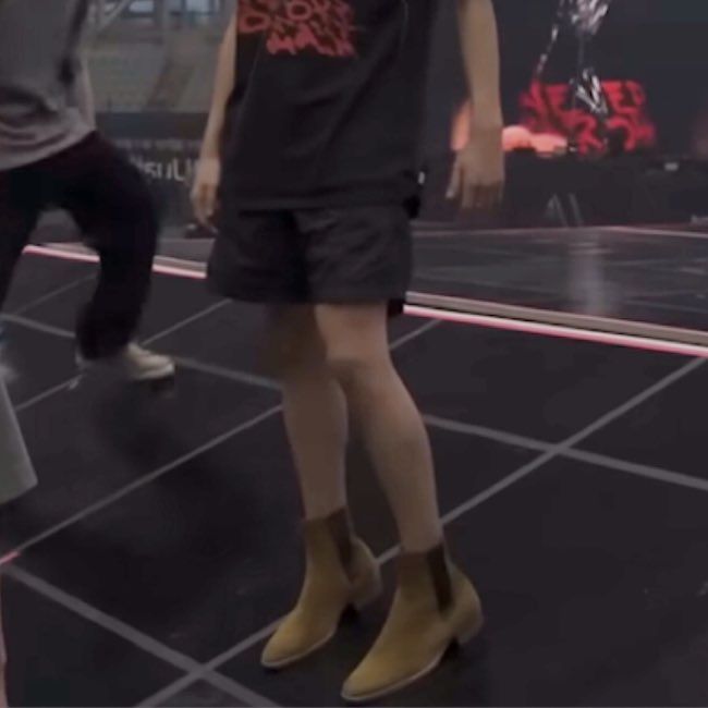 나지금개정색함