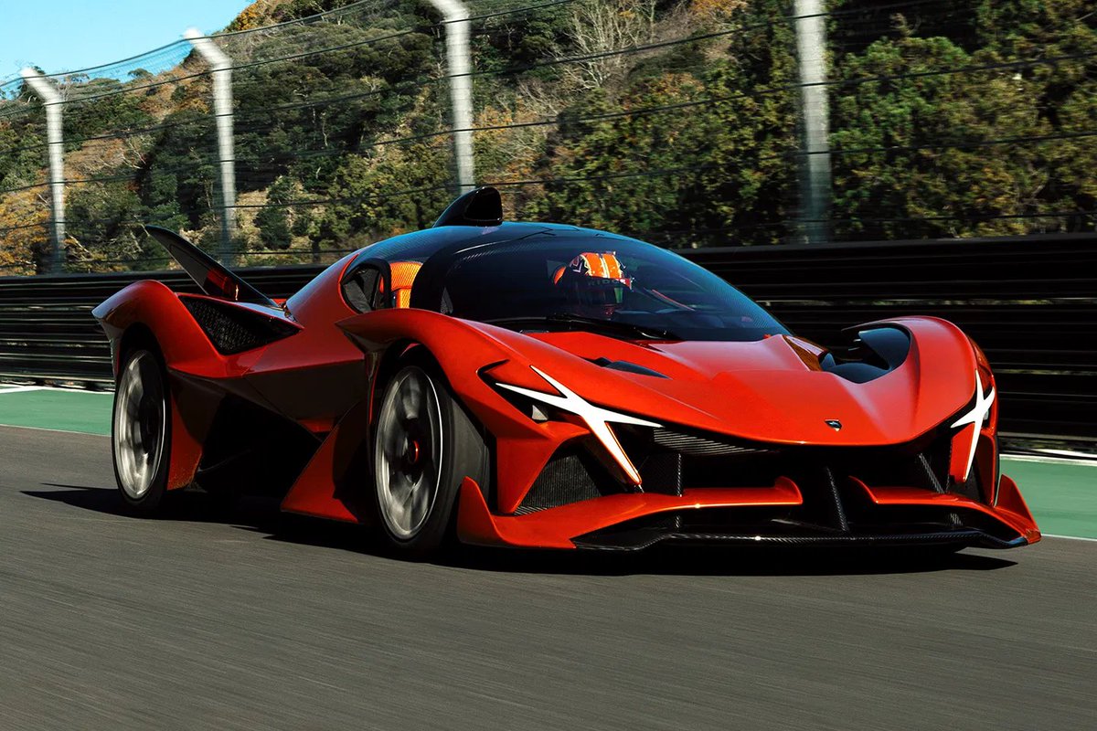 Apollo celebrates 20 years with the Evo, a track-only monster. 🔥

✅ 800hp Ferrari V12
✅ Carbon chassis, 10% lighter &amp; 15% stiffer
✅ Le Mans-inspired aero + titanium exhaust
✅ 0–60 in less than 3s, 200+ mph

Only 10 being made. Deliveries in 2026.