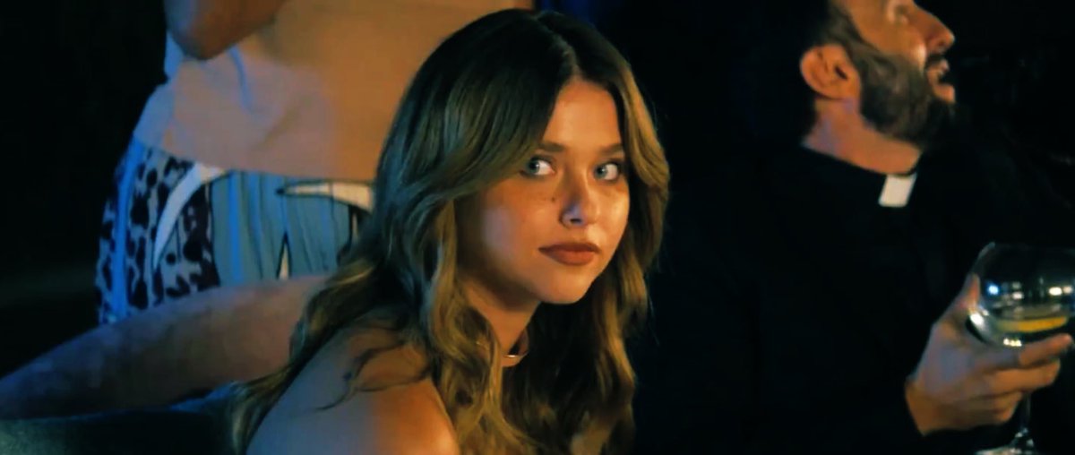 gabicolera's tweet photo. THIS IS FROM LION'S BIRTHDAY PARTY, NOAH IS PREGNANT AND A LITTLE LATER NICK FINDS OUT ABOUT THE PREGNANCY 🥹🥹❤️‍🩹
#CULPANUESTRA https://t.co/pYXh3X6nTN