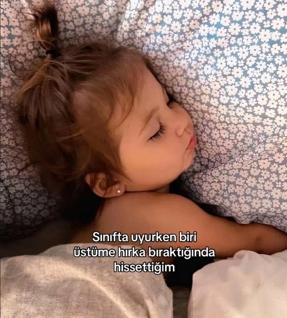 ʙʟᴜᴇᴄʟᴏʀs (@blueclors) on Twitter photo 