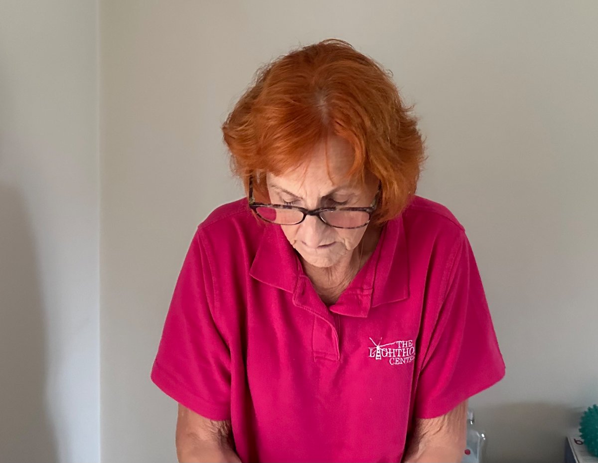 TheLighthouseCe's tweet image. We are going to introduce the team one by one. 
Here we have our lovely Tina, a valuable member of #TeamPink. Tina has a husband, 3 grown up boys, 6 grandchildren and a spaniel so her life is never quiet!
#MakingADifference #Massage #Reiki #Support #IntroduceTheTeam xxx