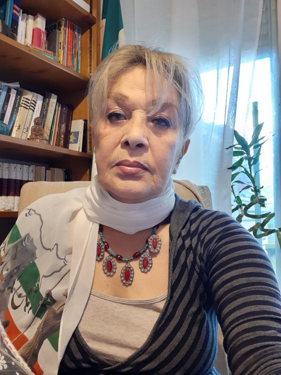 mahboubeh bayat محبوبه بیات (@yyh8x5hc6nxh1wd) on Twitter photo چو ایران نباشد تن من مباد 
ایران پادشاهی با پهلوی چو ایران نباشد تن من مباد 
ایران پادشاهی با پهلوی