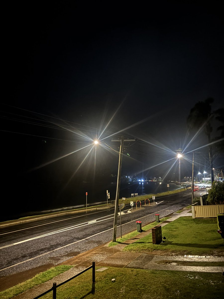 blu_boys's tweet photo. They’ll try catch you at any time of the night here🚔#SpeedCamera #BatemansBay #RevenueRaising 🖕🏻🖕🏻 https://t.co/41zF3VXGRN