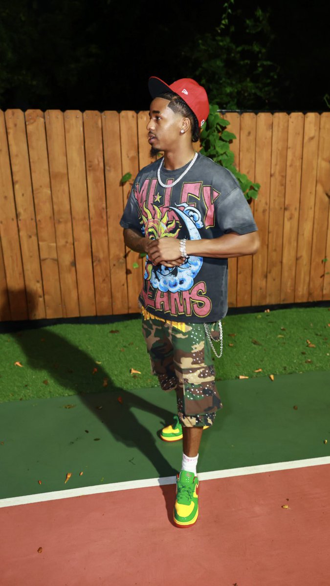 Jay_Mal2's tweet photo. shit going on 💯🦅 https://t.co/DGkFJKlJeN