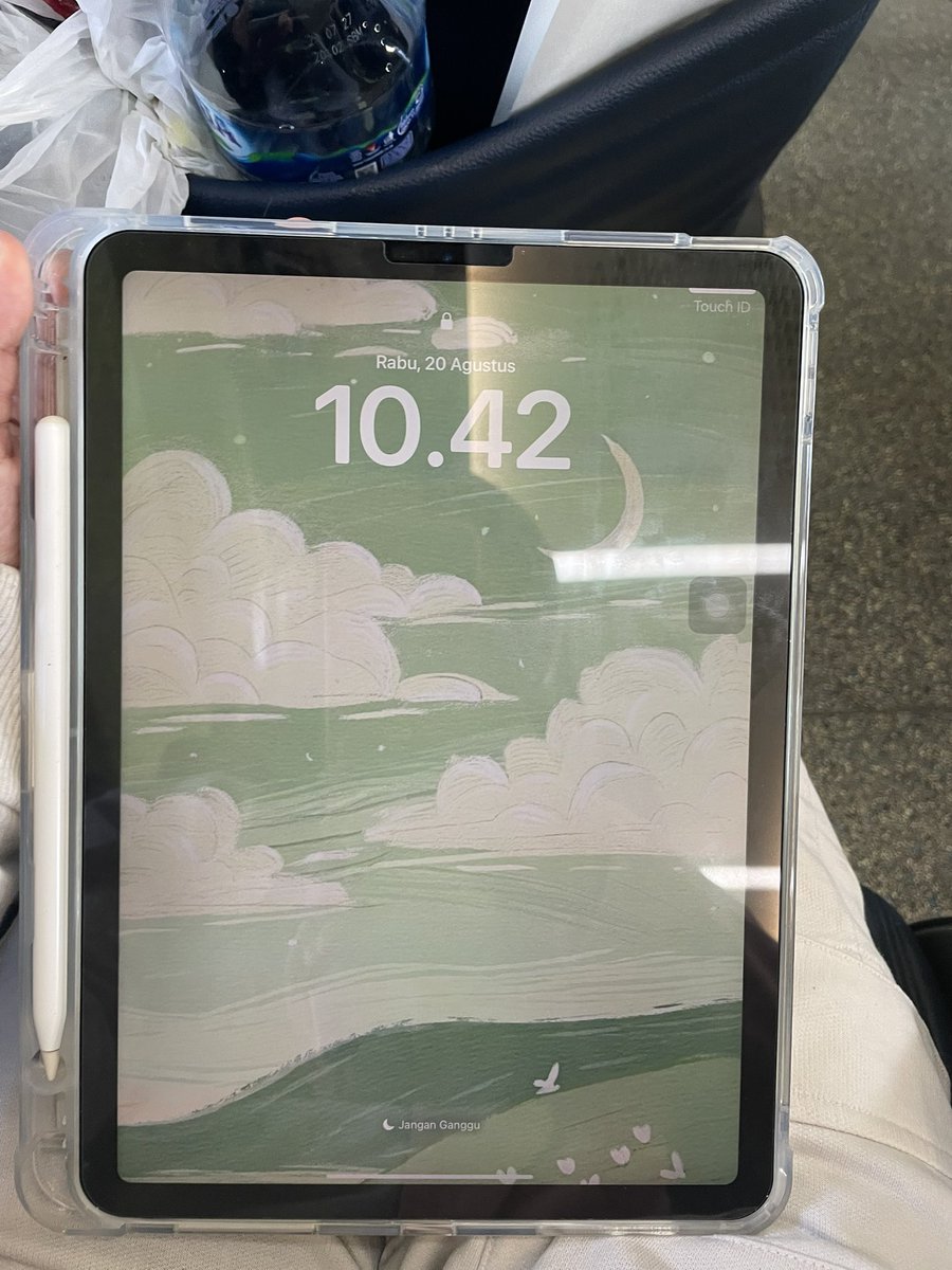 thy31975's tweet photo. wts ipad air 4 ex inter 64gb warna green, fisik bisa diliat dri pict

daerah cimahi/ magelang bisa COD

💸 5000k (bolehhhh negooo sampe jadi)
udah sama apple pencilnyaaa

tag; ipad air 4 pro apple pencil inter green iphone ibox https://t.co/MydDXQcwat
