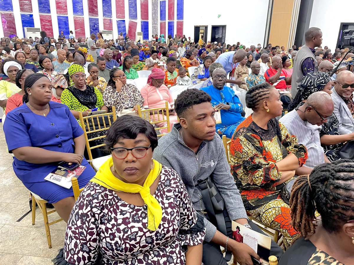 bysphcb's tweet image. Last night, we gathered for the Service of Songs and Night of Tribute in honor of our late Chairman Chief  Dr. Markson F. Amaegbe - Tamuno.

#bysphcb  
#healthgistbybysphcb #bayelsastateprimaryhealthcareboard