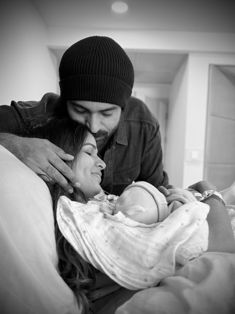 Ram Charan (@alwaysramcharan) on Twitter photo Dear Varun and Lavanya,
Huge congrats on your precious little one ❤️❤️
I'm so happy seeing you both start this amazing chapter. May your baby bring you both and our family immense joy and happiness. God bless you 3 🥰❤️
<a href="/IAmVarunTej/">Varun Tej Konidela</a> <a href="/Itslavanya/">Lavanya konidela tripathi</a> Dear Varun and Lavanya,
Huge congrats on your precious little one ❤️❤️
I'm so happy seeing you both start this amazing chapter. May your baby bring you both and our family immense joy and happiness. God bless you 3 🥰❤️
<a href="/IAmVarunTej/">Varun Tej Konidela</a> <a href="/Itslavanya/">Lavanya konidela tripathi</a>
