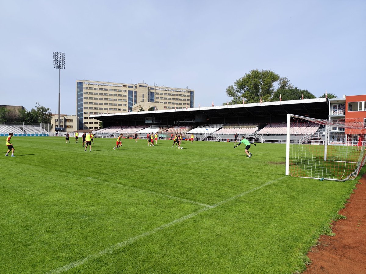fkvz1903's tweet photo. Dnes jsme na Seifertce odehráli další modelové utkání 🅰️ proti týmu nakombinovanému z hráčů dorosteneckých kategorií U16-U19 a béčka ⚽
#mladez #spolecne https://t.co/kvEjzMAcyq