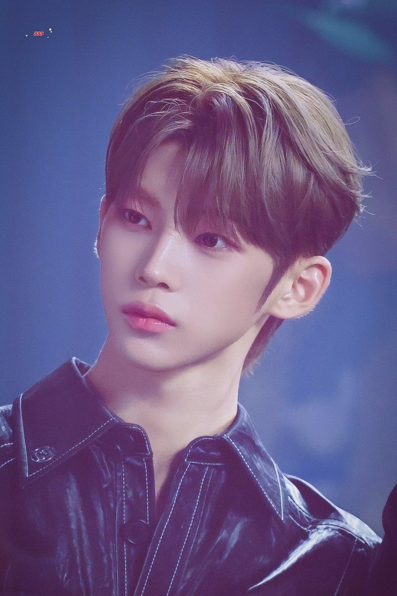 idntt333dohun's tweet photo. 250906 HQ
#서울패션위크 #두칸 #DOUCAN #2026SFW #SeoulFashionWeek 

woke up looking like this

#김도훈 #Kimdohun #도훈 #Dohun #idntt #아이덴티티 #アイデンティティ #unevermet https://t.co/P1aErDMjek