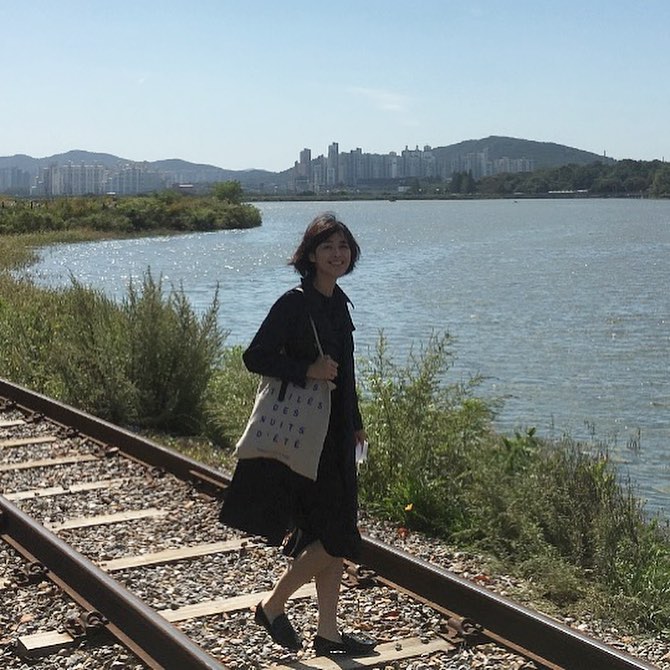 leehanaist's tweet photo. How is Hana doing these days? It's been a month since her last update https://t.co/Netn8ay8xs
