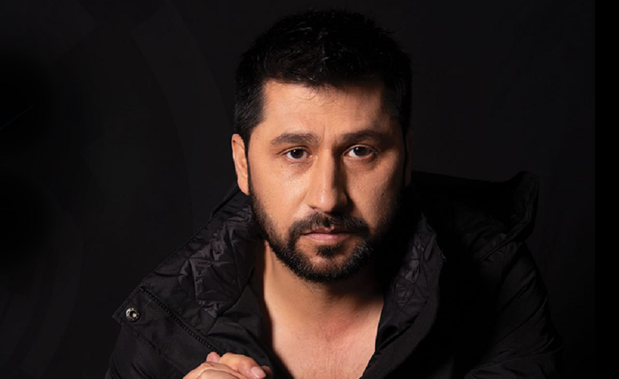 Um grupo de manifestantes nepaleses invadiu uma prisão para libertar Rabi Lamichhane.

Rabi é ex-apresentador de um famoso talk show na TV nepalesa. Ele morou nos EUA por mais de uma década, chegando a obter a cidadania norte-americana.

Ao voltar para o Nepal em 2017, ele