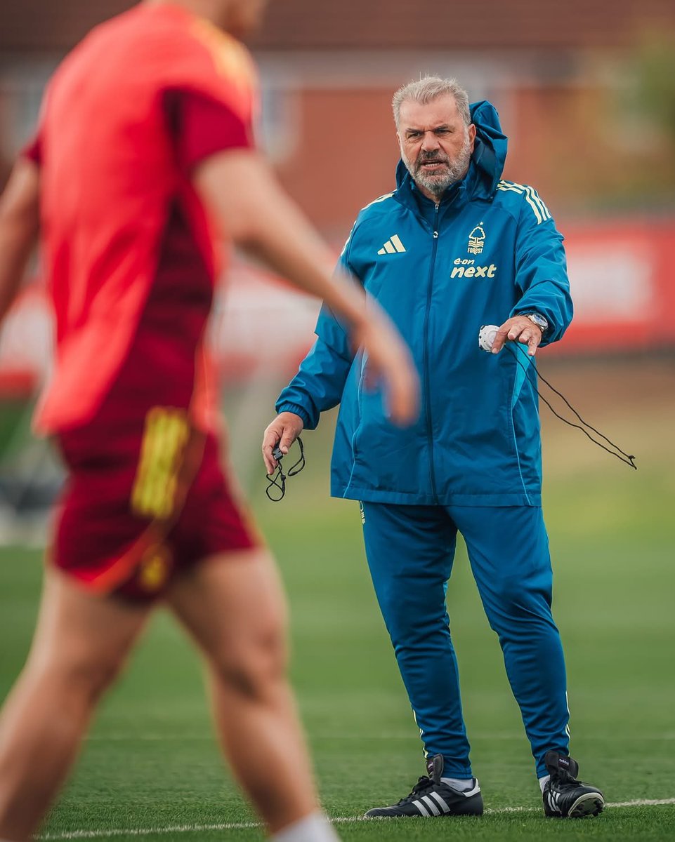 “Yeah Matz I know that’s the half way line mate, but that’s where you play now”

#NFFC