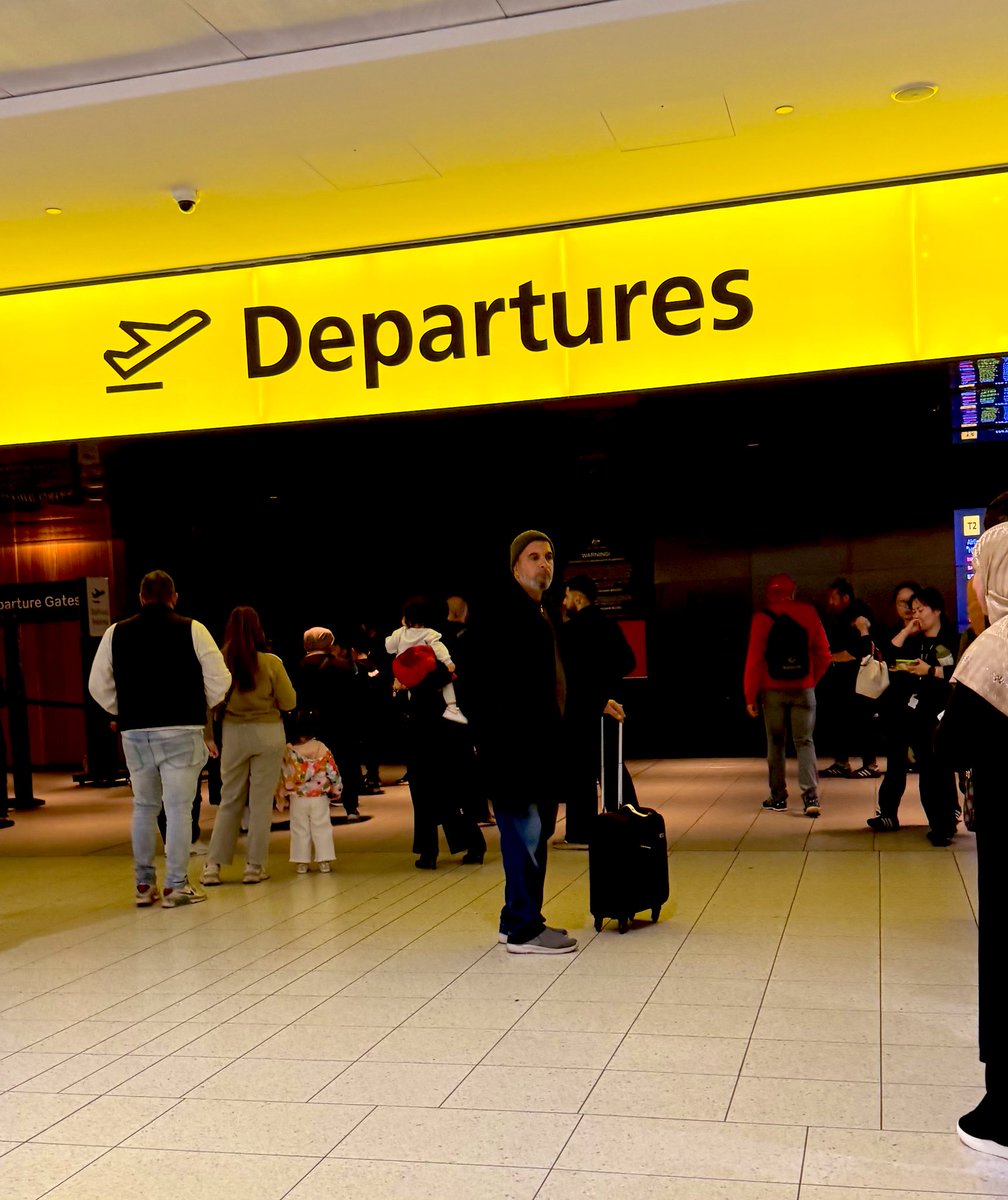 Back to football time 🇦🇺✈️🇮🇹