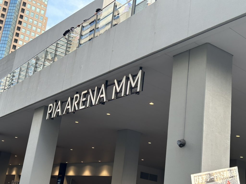 だーー tweet media