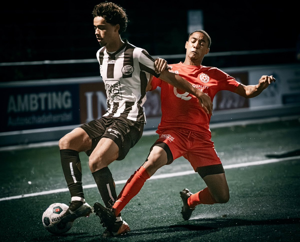 fotobyhelly tweet media