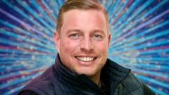 Thomas Skinner sorry over Strictly interview exit - The former Apprentice star left abruptly before finishing his media duties ahead of the new series. via <a href="/BBC/">BBC</a> ift.tt/rVQjLbC