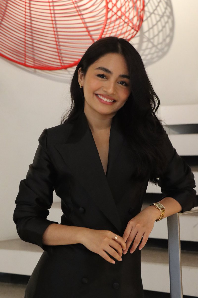ofcsurvivoree's tweet photo. Catch Vivoree live on stage at That’s Amore: A Night at the Movies this Nov 9 at Aliw Theater 🎶

🎟 Early bird tickets available now at https://t.co/lMaQuFXtik until Sept 30!

#ThatsAmoreConcert #RMAStudioAcademy
 #NightAtTheMovies

#Vivoree | @vivoree https://t.co/s303aYEs4C
