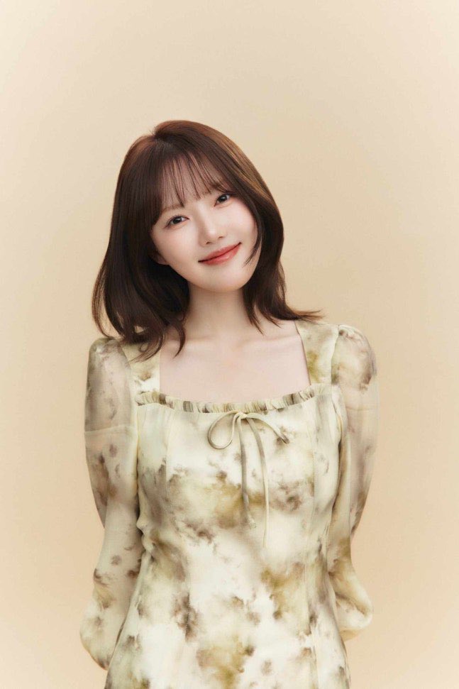 GFRIEND イェリン シンビ 直筆サイン 写真 当選品 GFRIEND イェリン シンビ 直筆サイン 写真 当選品 GFRIEND