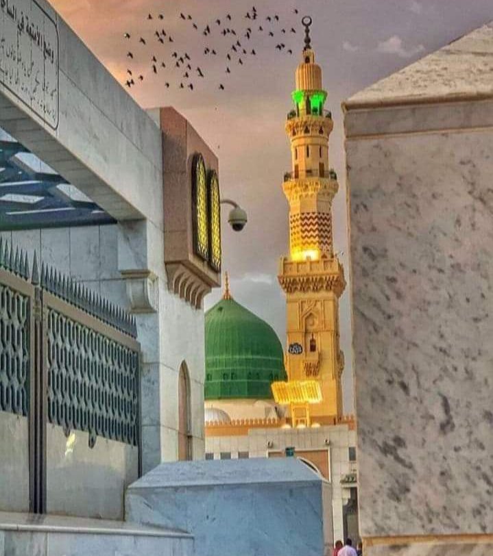 jaff_ri's tweet photo. Congratulations on the anniversary of the birth of the Prophet of Mercy, Muhammad Mustafa (s) and imam e Sadiq (as)❤️🌸
#جشن_محمدؐ_و_صادق_آل_محمدؐ https://t.co/AbndWwFkUm