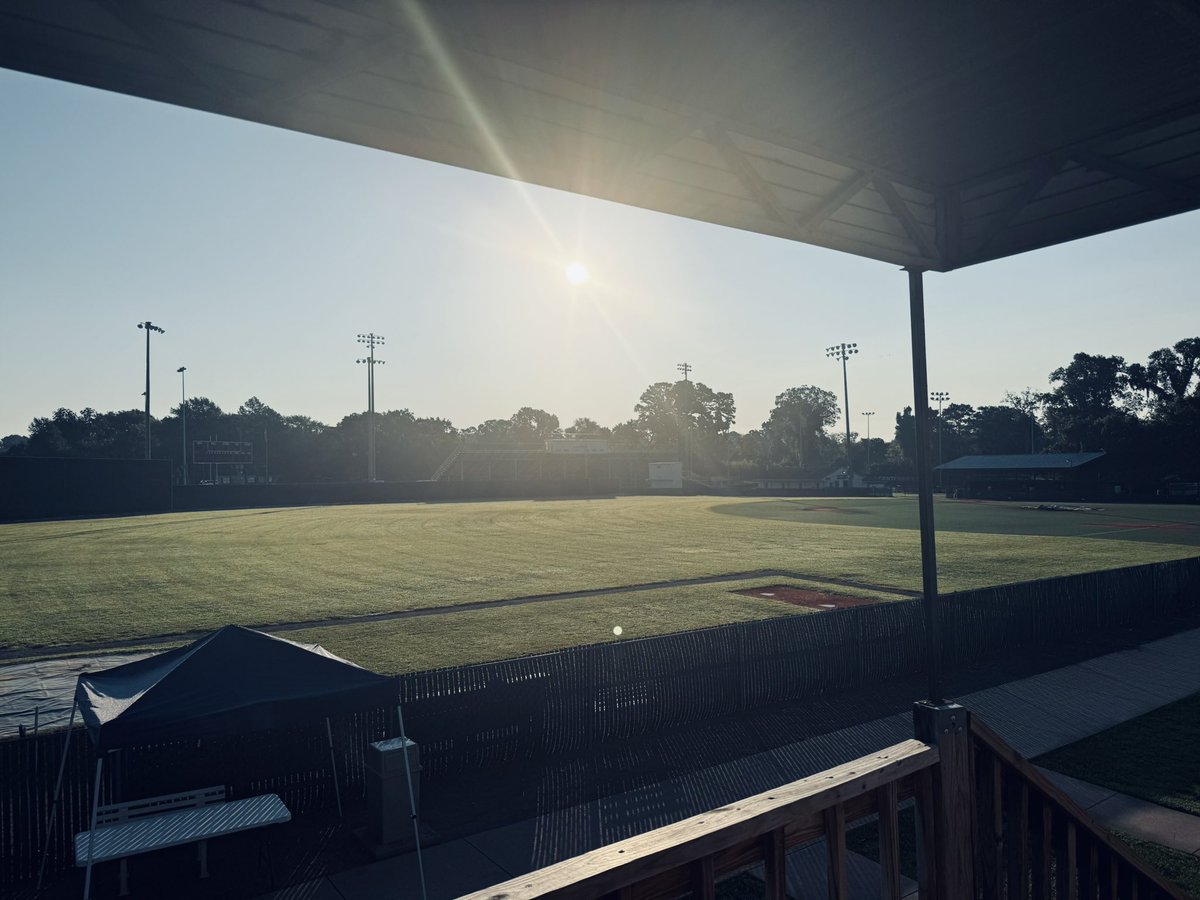 Chris Zapata tweet media