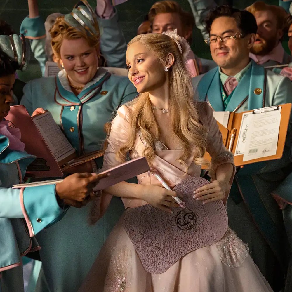 ariana grande as glinda in wicked (2025)