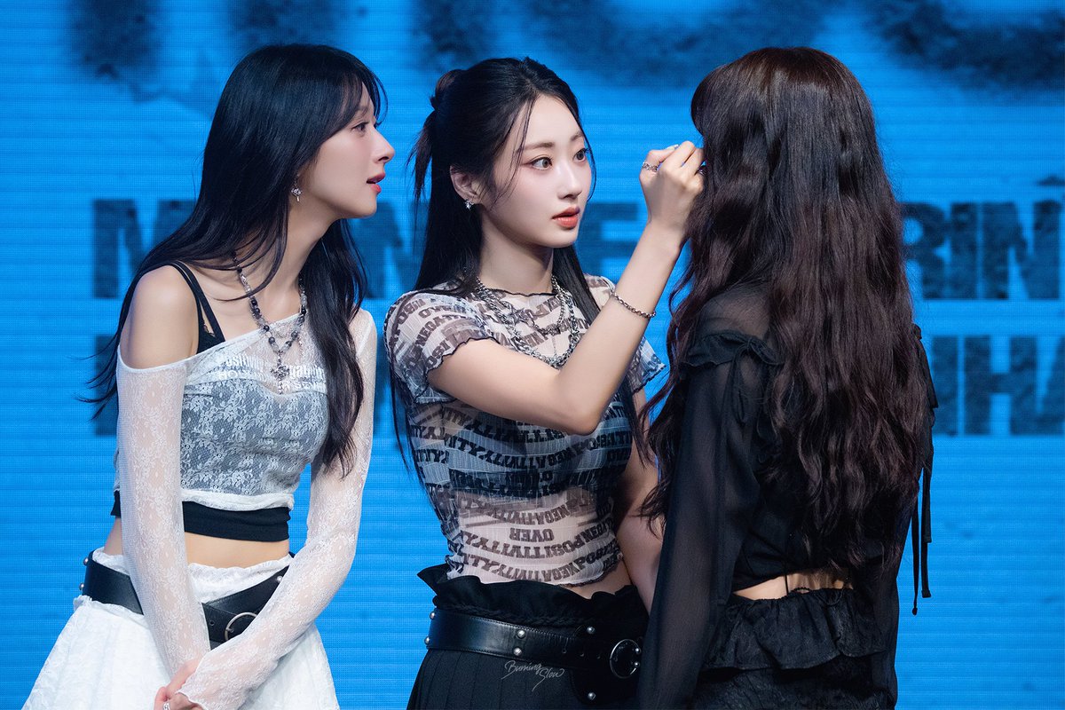 BurningSlow_kr's tweet photo. 250831

#나인뮤지스 #경리 #혜미 #민하 #Gyeongree #hyemi #minha @ICE_Gang @hyemiiiii_ @minha0627 https://t.co/VOAYDaanjv