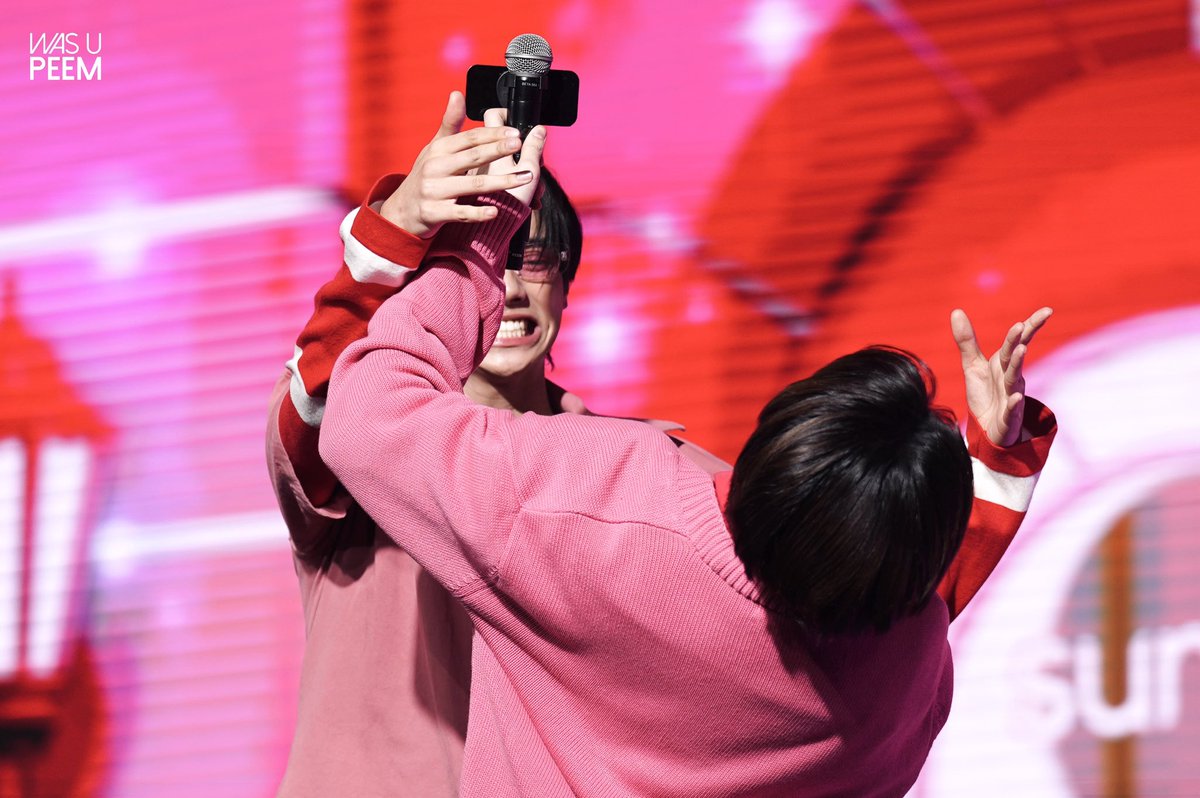 was_u_peem's tweet image. 2ภ ตีกันทุกวัน
#SUNSILKxBUS
#SUNSILKผมไชน์วิ้งวิ้งวิ้งวิ้งxBUS 
#PEEMWASU #PHUTATCHAI