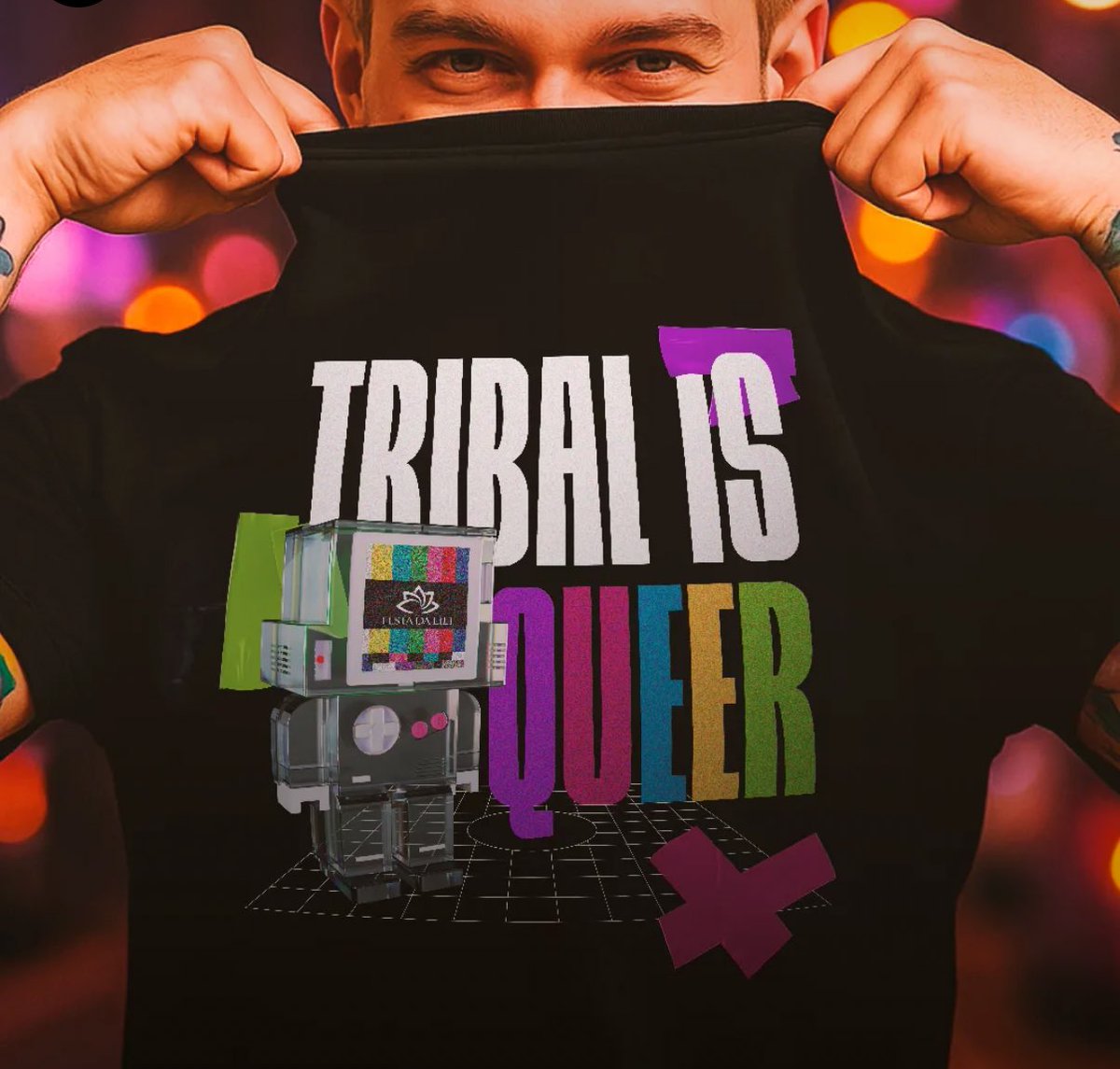 apareceu um anuncio dessa camiseta no instagram e ta ai algo q tenho ctz q nunca foi questionado ou q os hts sequer um dia tentaram tomar da gente kkkkkkkkkkkkk