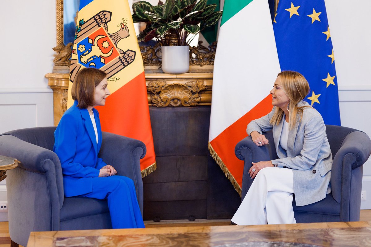 Today in Rome, I had the pleasure of meeting <a href="/GiorgiaMeloni/">Giorgia Meloni</a>. We discussed how to bring Moldova and Italy even closer — in economy, development, and security. 

Grateful for Italy’s friendship and our shared commitment to peace, stability, and a strong European future.