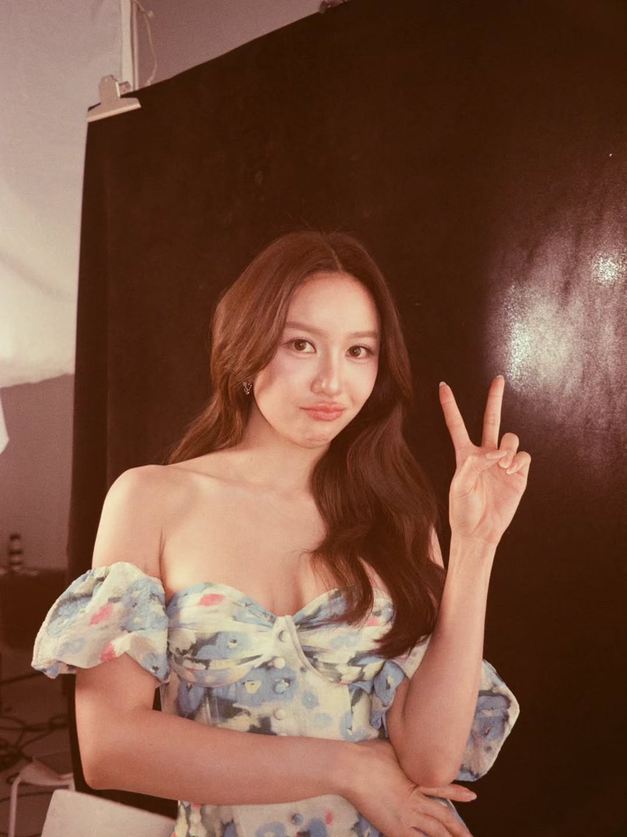 Junenannirin_TH's tweet image. [ 250910 ] IG Post nnr_snap Update with @JUNE_NANNIRIN 🐱🎀💭

นางฟ้าของหนู 🤍🪽

#nnrsnaps #filmcamera #filmphotography

🔗 instagram.com/p/DObDmtpkY21/…

✿ #Junenannirin #จูนณัณณิริณ ✿