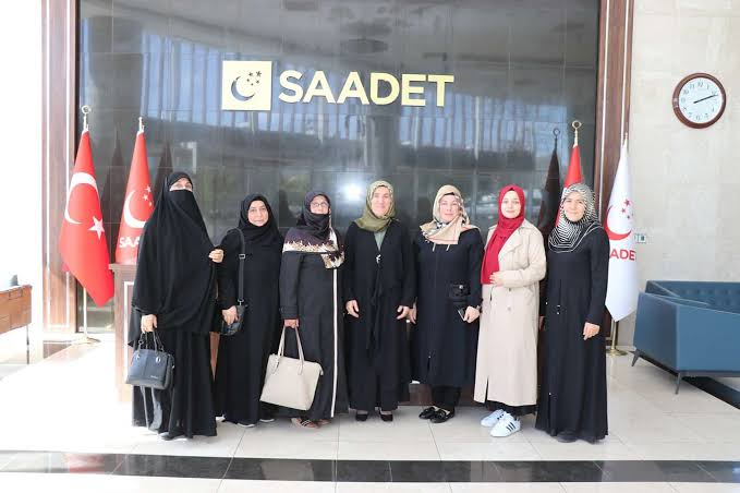 FuNDaaMeNTaLiST's tweet photo. 3 duruşma sonra manifest https://t.co/k9XJz1IQFV
