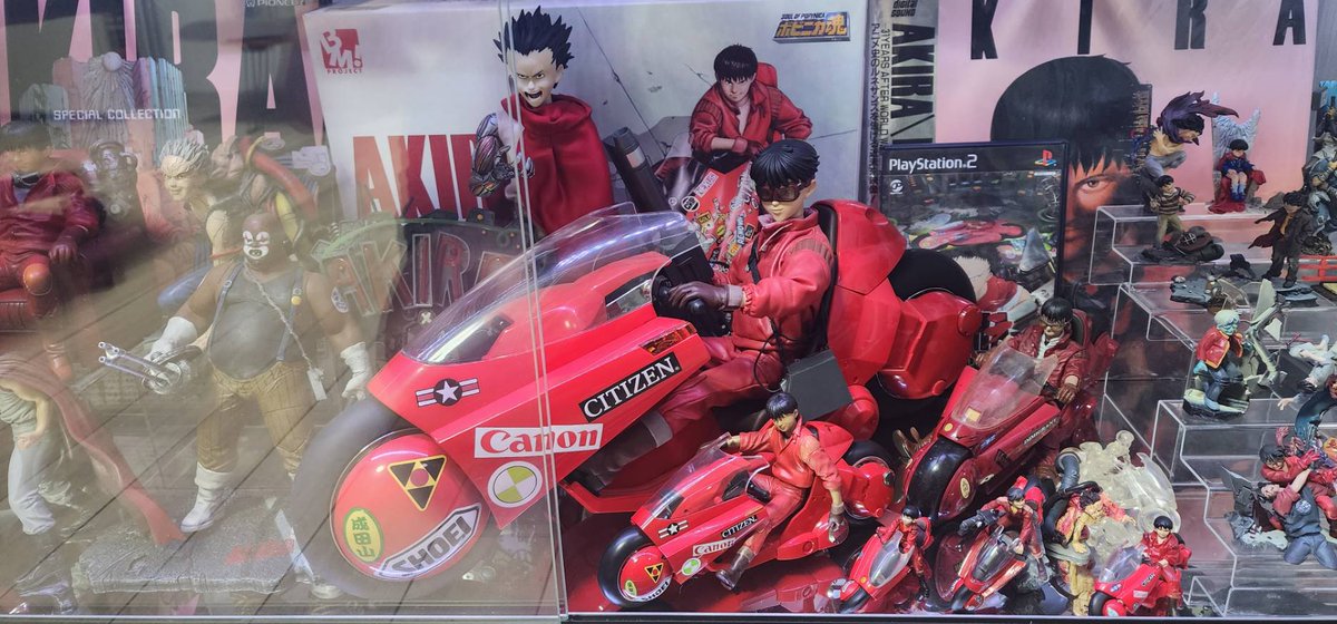 AKIRAコレクション🌟 1/6のフィギュア。金田正太郎 や島 鉄男以外に