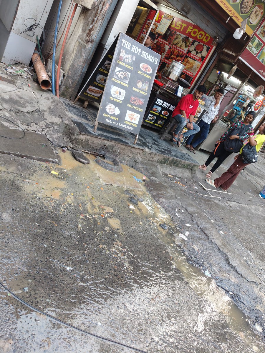 drai821's tweet photo. Sir, @nitin_gadkari ji, we are tired of complaining to @mybmc 
now we have hope only from you @OfficeOfNG 
Now only you can get us out of this hellish journey of 100 meter  Station Road of #Kanjurmarg.
Lakhs of people commute through this dirty road daily. Help us @nitin_gadkari https://t.co/mESFKnA1HN