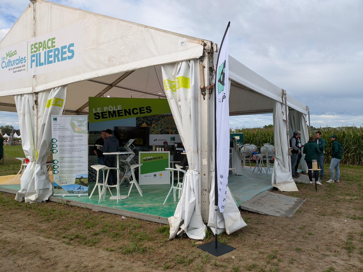 Agriculteurs Multiplicateurs : retrouvez les Outils d'Aide à la Décision mis à votre disposition par @Lafnams sur le Pôle Semences, stand filières, espace technique, aux #mecaculturales <a href="/Arvalisofficiel/">ARVALIS</a> <a href="/AnamsoAssos/">ANAMSO</a> #FNPSMS