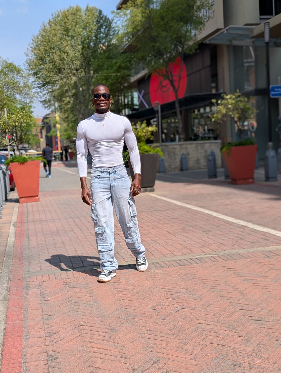 ModelNicholas's tweet image. MR LOVER BOY 🤍📌🇿🇦
.
.
#Fashionmodel 
LIKE AND REPOST 🫶