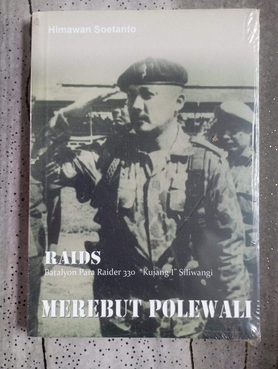 Buku Mengenai Penumpasan Andi Selle di saat kesibukan  tugas Yonif Linud-330 menumpasnya Kahar Muzakar. Buku Saku, Harga Rp 75.000
WA 0888 254 2292.