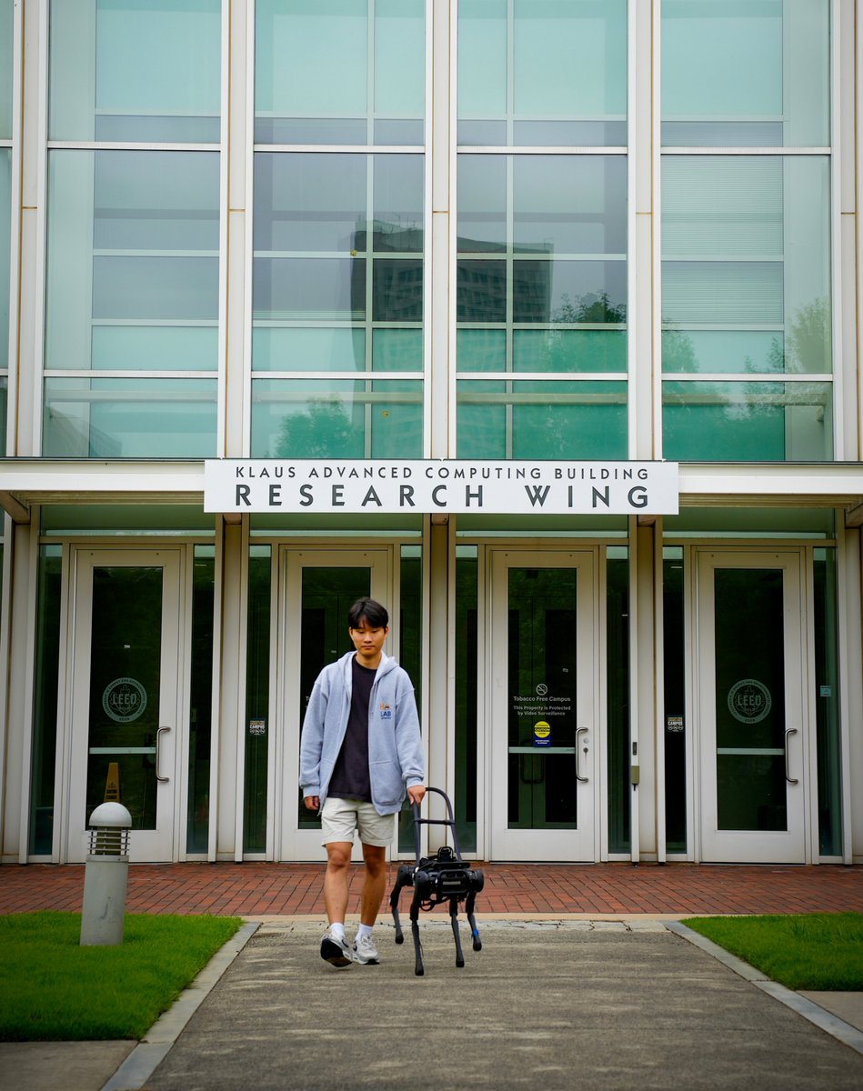 GeorgiaTech's tweet image. Sit, stay, guide — and last a lifetime. Georgia Tech researchers worked with the blind and partially sighted community to design a robotic guide dog that could save owners thousands. It has a 360-degree view, computer vision, and can even call for help. 🐝🐕🦺#WeCanDoThat |…