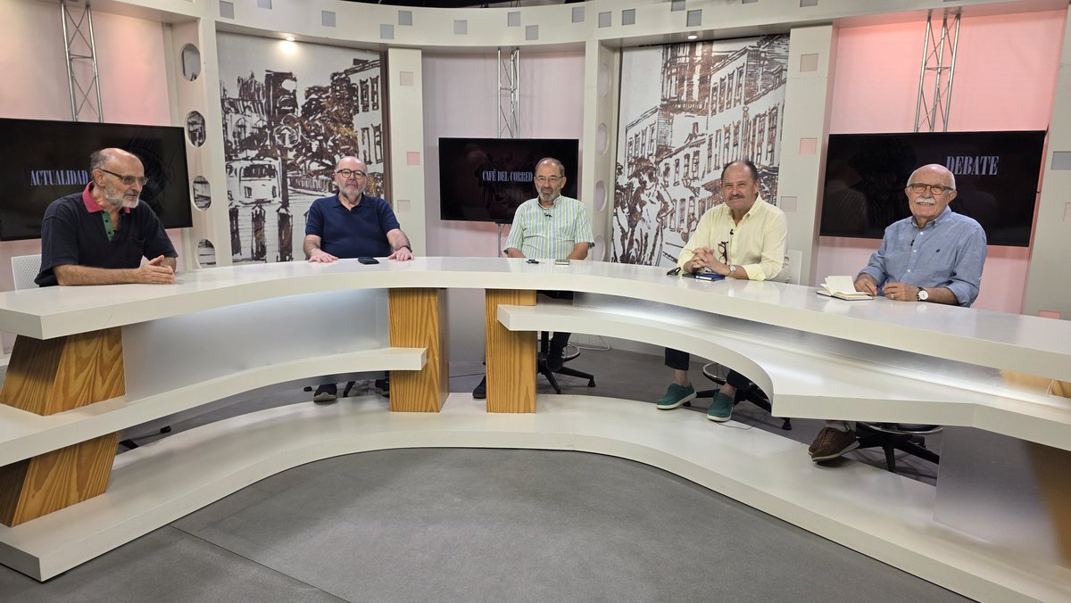 ☕️ Vuelve el #CafédelCorreo a <a href="/7TVCadiz/">7 TV Cádiz</a> ! En el programa de hoy hablaremos sobre Valcárcel y Política nacional.
➡️ Con Daniel L. Marijuán, Manuel Pérez, Emilio de la Cruz y Manolo Gómez.
⏰️ A las 22:00h
👤 Presenta: <a href="/FernandoSantia5/">Fernando Santiago</a>