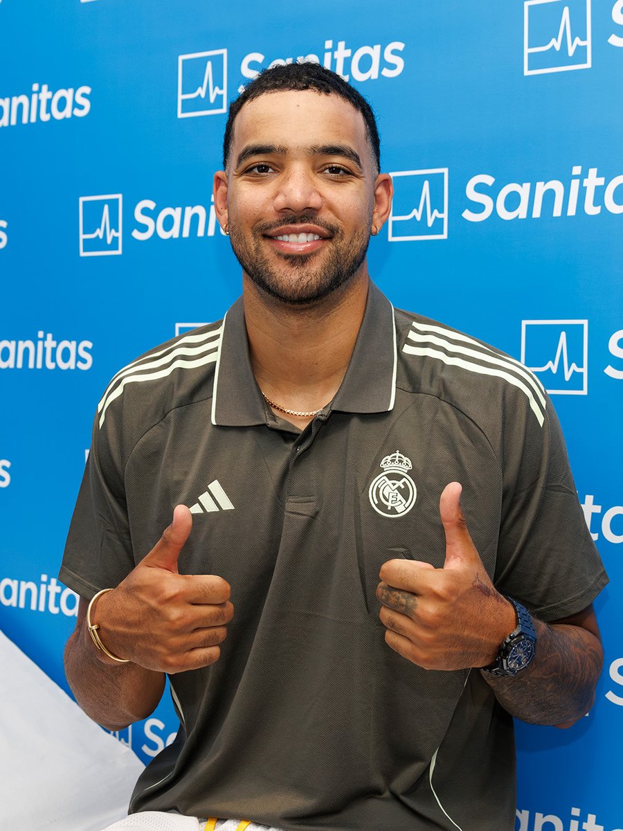 RMBaloncesto's tweet photo. 👍 @TreyLyles 👍
✅ Reconocimiento médico
🏥 Hospital Blua @Sanitas Valdebebas
🤍 #ImpulsoSanitas | #WelcomeLyles https://t.co/LF4XZfoeEz
