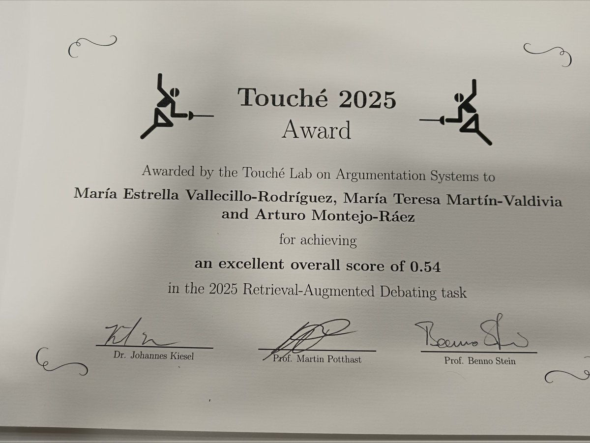 💡 Our colleague <a href="/EstrellaVR15/">Estrella15</a> presented at #CLEF2025 Touché trackthe work “From Generation to Evaluation through Multistep &amp; Comparative Prompting forRetrieval-Augmented Debate” developed with <a href="/maite_martin/">Maite Martín</a> and Arturo Montejo

Congratulations for your work👏🏼👏🏼

#IA #Debate