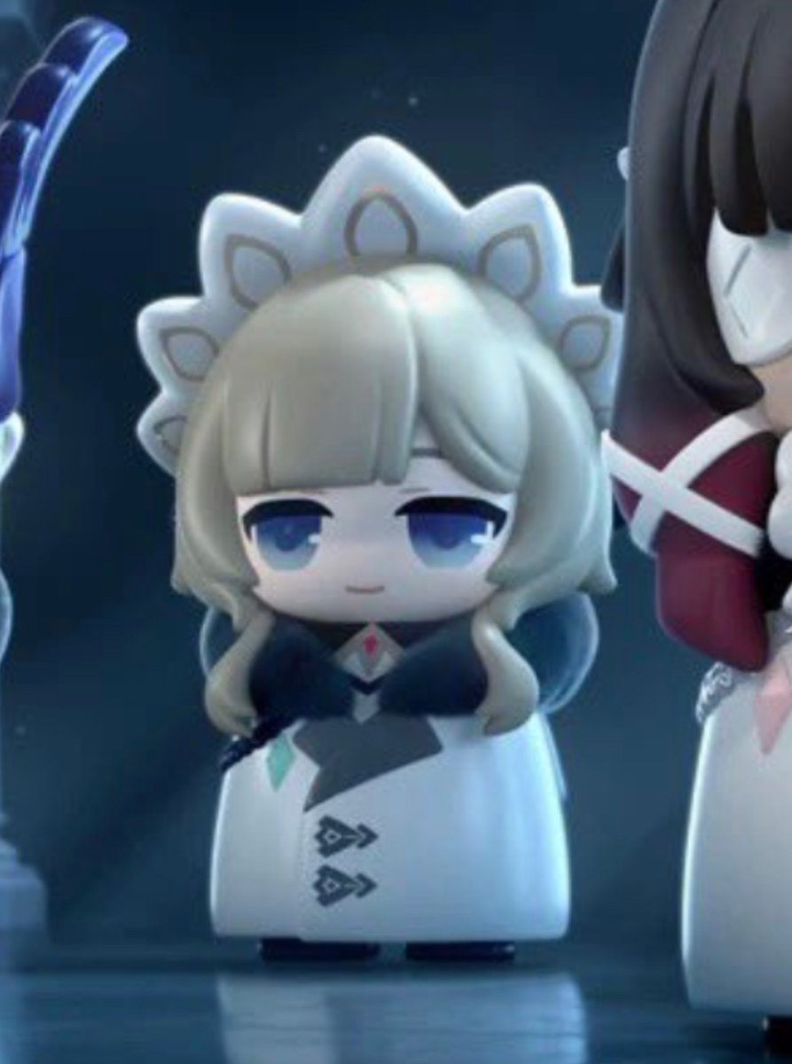 sandronetime's tweet image. SHES SO SILLY HELLOO what is wrong with her (affectionate)